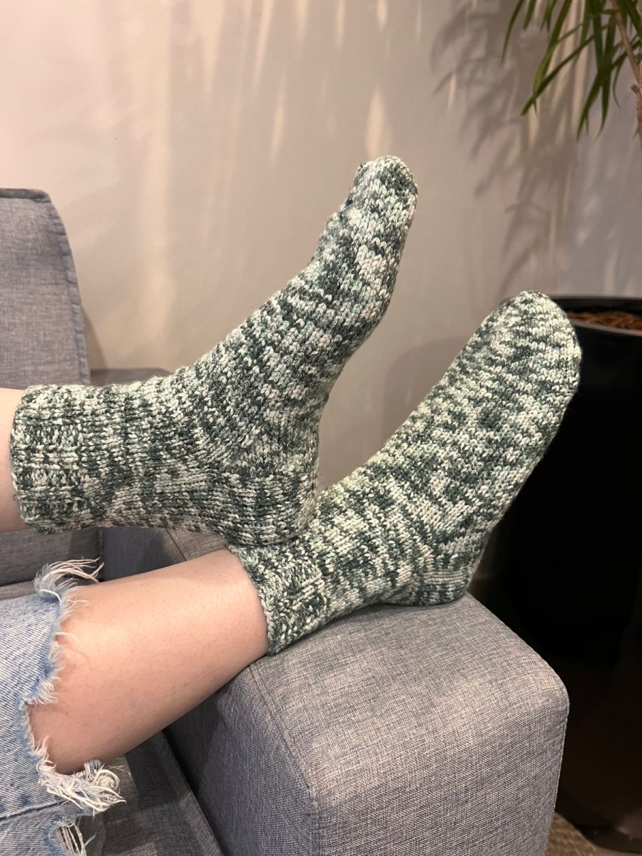 Let It Sock! – Circulo Sock Yarn Kit (94% Brazilian Cotton, 6% Elastane) - Leo Hobby Marketplace